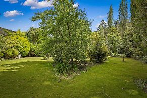 Magical Lucindale - 4 Bedroom House