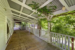 Magical Lucindale - 4 Bedroom House