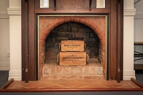 Magical Lucindale - 4 Bedroom House