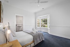 Magical Lucindale - 4 Bedroom House