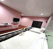 OYO 90906 Rumah Rehat Awana