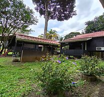 OYO 90906 Rumah Rehat Awana