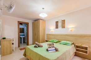 Villa & Pool 1 Mellieha Bay Retreat