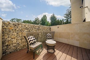 Brown Dot Hotel Gyeongju