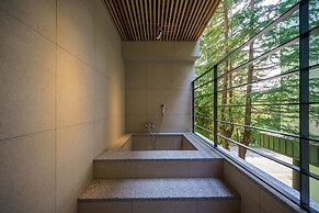 Brown Dot Hotel Gyeongju