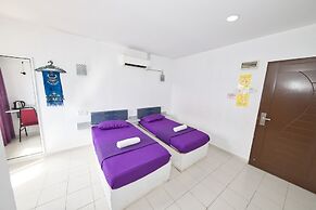 OYO 90908 Noor Arfa River Chalet