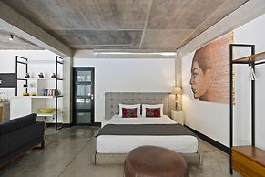 Balissimo Apartment by Hombali