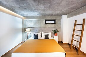 Balissimo Apartment by Hombali