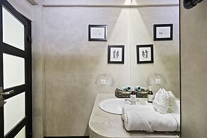 Balissimo Apartment by Hombali