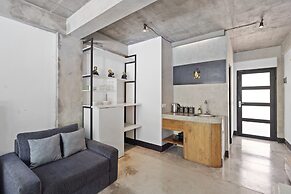 Balissimo Apartment by Hombali