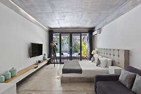 Balissimo Apartment by Hombali