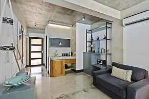 Balissimo Apartment by Hombali