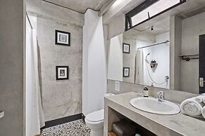 Balissimo Apartment by Hombali