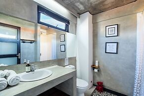 Balissimo Apartment by Hombali