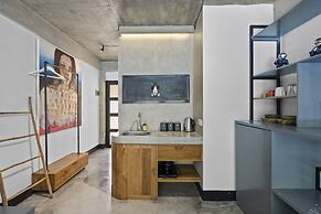 Balissimo Apartment by Hombali