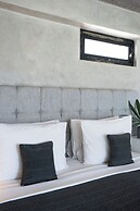 Balissimo Apartment by Hombali