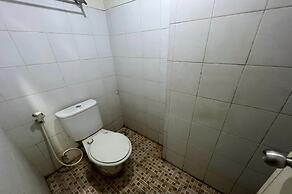 OYO 93424 Apartemen The Suite Metro By Salman