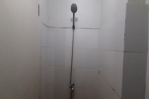 OYO 93439 The Suites Metro Apartment By Interindo