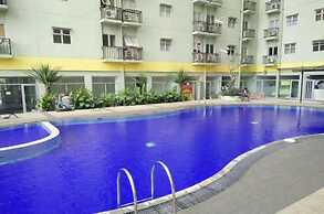 OYO 93439 The Suites Metro Apartment By Interindo