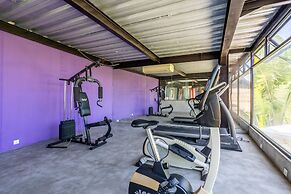 Villa Ku Besar by Villa Finder