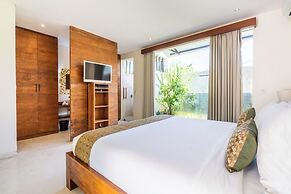 Villa Ku Besar by Villa Finder