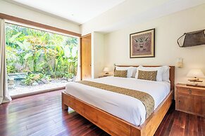 Villa Ku Besar by Villa Finder