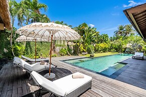 Villa Ku Besar by Villa Finder