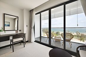 Emerald Ho Tram Resort