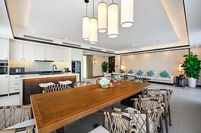 Emerald Ho Tram Resort