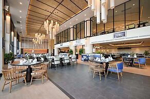 Emerald Ho Tram Resort