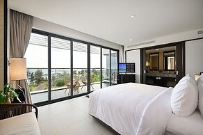 Emerald Ho Tram Resort