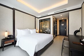 Emerald Ho Tram Resort