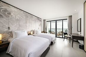 Emerald Ho Tram Resort