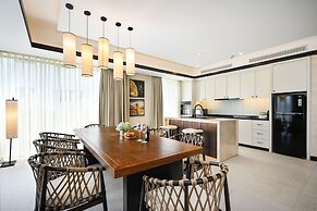 Emerald Ho Tram Resort