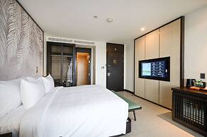 Emerald Ho Tram Resort