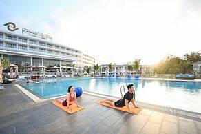 Emerald Ho Tram Resort