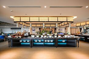 Emerald Ho Tram Resort