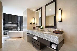 Emerald Ho Tram Resort