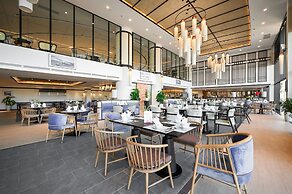 Emerald Ho Tram Resort