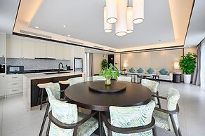 Emerald Ho Tram Resort