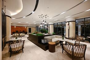 Emerald Ho Tram Resort