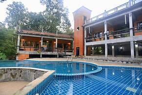 Plainam Resort  Phrom Khiri
