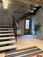 Faces & Places Boutique Hotel