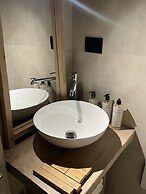 Faces & Places Boutique Hotel