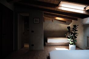 Faces & Places Boutique Hotel