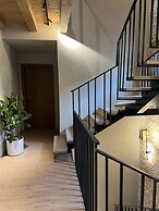 Faces & Places Boutique Hotel