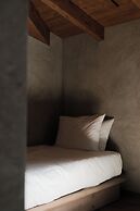 Faces & Places Boutique Hotel