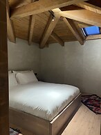 Faces & Places Boutique Hotel