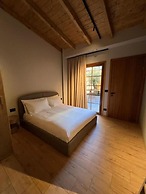 Faces & Places Boutique Hotel