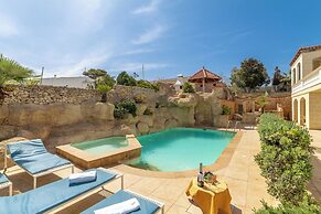 Villa & Pool 2 Mellieha Bay Retreat